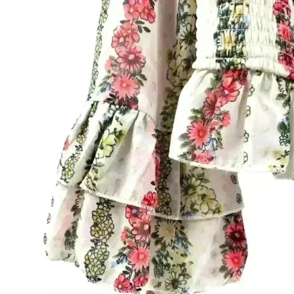 Midnight Sky Nwts Size Large Women's Floral Bell Tiered Sleeve Ruffle Blouse. - Picture 2 of 6